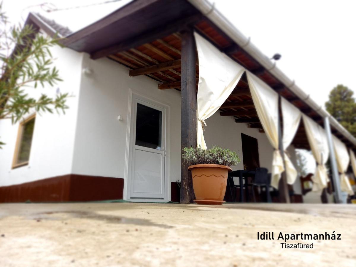 Idill Apartmanhaz B&B Tiszafüred Exteriör bild