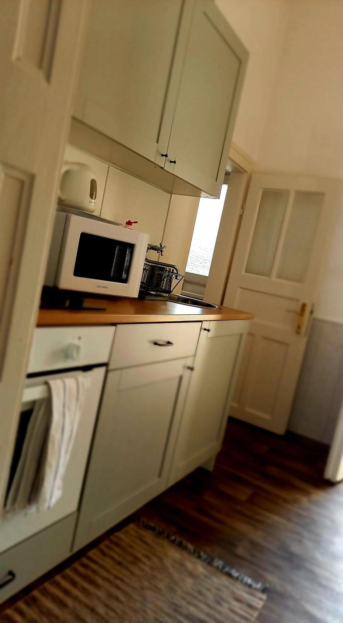 Idill Apartmanhaz B&B Tiszafüred Exteriör bild