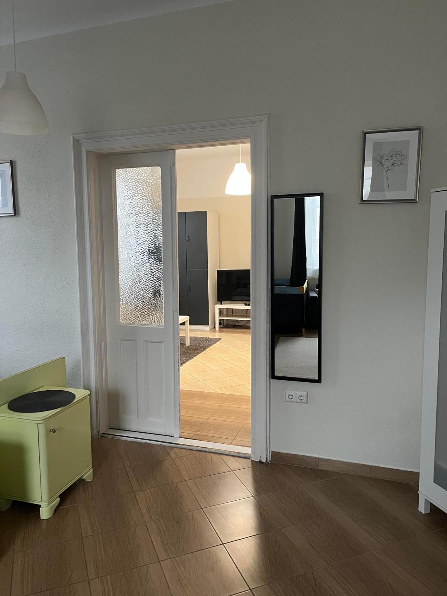 Idill Apartmanhaz B&B Tiszafüred Exteriör bild